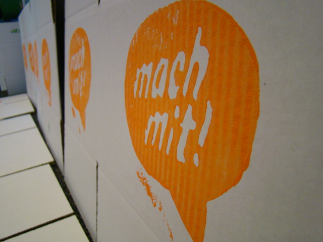 Mach-mit-pakket van de Actiegroep Duits