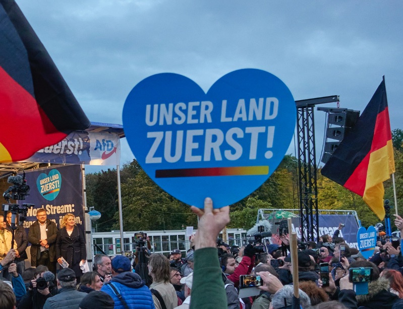 Rechter: Veiligheidsdienst noemt AfD terecht verdacht