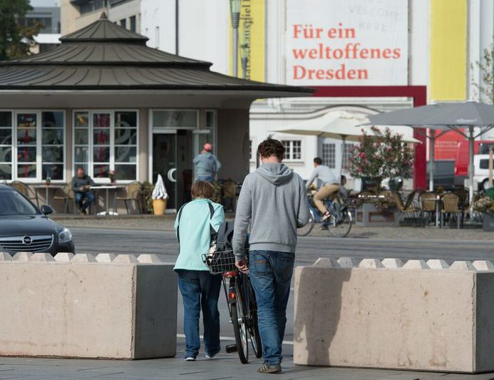 Aanslagen overschaduwen viering Duitse eenheid