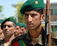 Het Duitse leger gaat zich sterker concentreren op de opleiding van Afghaanse militairen, hier op de foto. Afbeelding: MATEUS_27:24&25, www.flickr.com