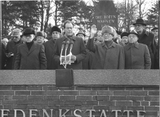 De toespraak. Afb.: Bundesarchiv, Bild 183-1989-0115-011 / CC-BY-SA