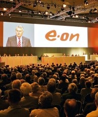 De E.On aandeelhoudersvergadering 2007. Afbeelding: www.eon.com