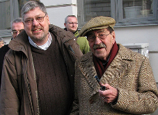 Jan Gielkens met Günter Grass in 2009. Afb.: Jan Gielkens