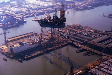 Haven van Rotterdam. Afbeelding: Jochum Berends. www.flickr.com