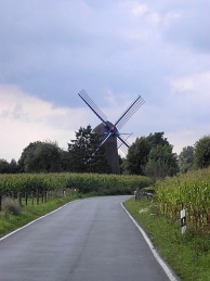 Molen bij Kranenburg. Afbeeldin: Wikipedia