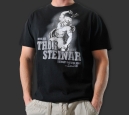 T-shirt van Thor Steinar. Afbeelding: Thorsteinar.de