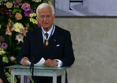 Von Weizsäcker bij zijn dankwoord vanmiddag in Middelburg